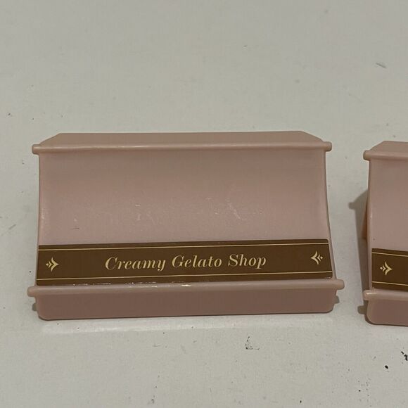 Calico Critters Sylvanian Families Town Series Creamy Gelato Shop Awning 2PC Lot - Picture 2 of 7